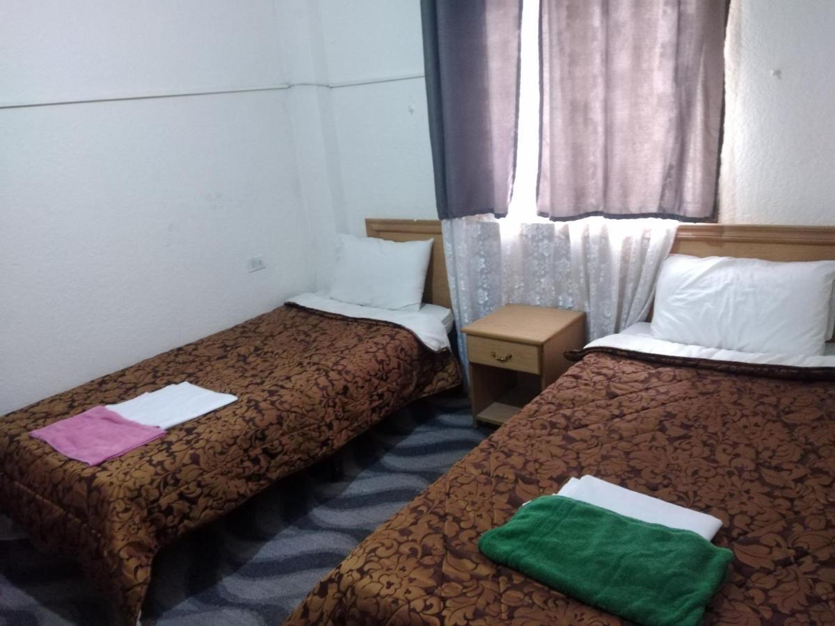 Queen Ayloa Hotel&Restaurant Мадаба Екстериор снимка