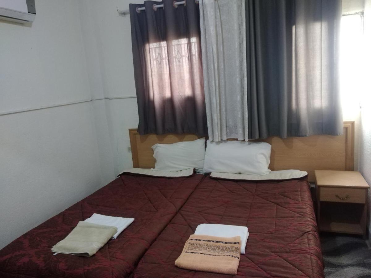 Queen Ayloa Hotel&Restaurant Мадаба Екстериор снимка